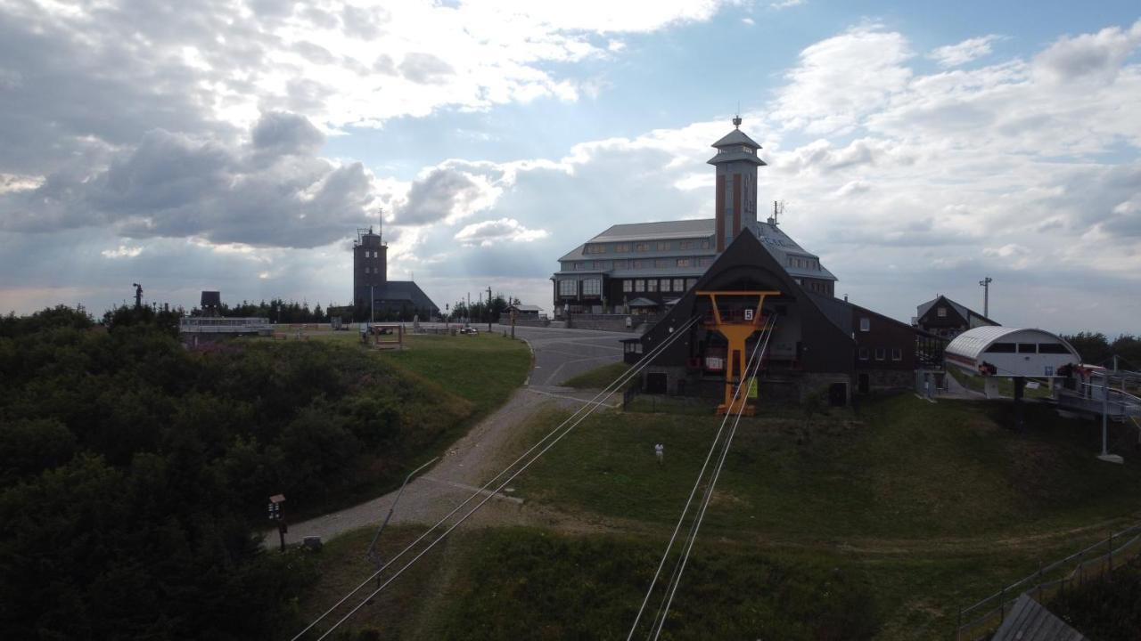 Ferienwohnungen Zauberberg, Schneehase & Glitzerhirsch 오베르비젠탈 외부 사진